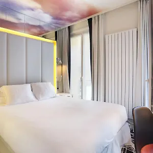 3* Отель Nouvel Eiffel