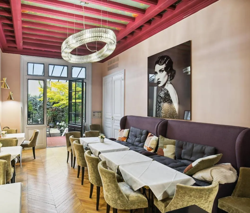 Hotel Le Paris Singulier
