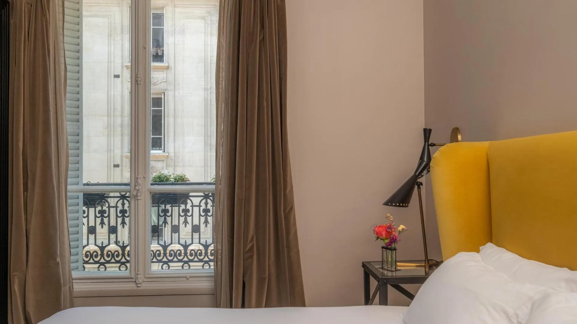 Hotel Le Paris Singulier