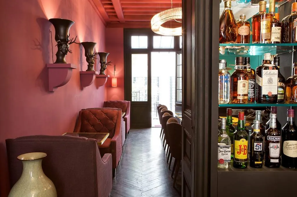 Hotel Le Paris Singulier 3*,  Francia