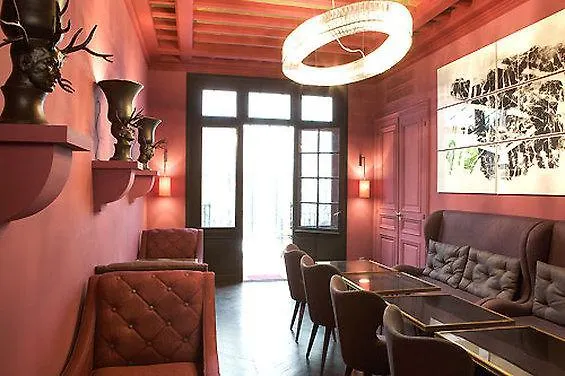 Hotel Le Paris Singulier